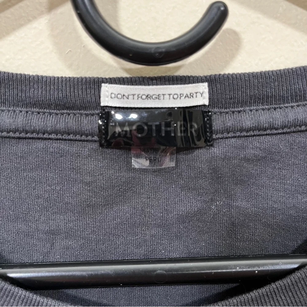 Mother denim Women's The Boxy Goodie Goodie Tee, Mother World Tour size M - Picture 2 of 6